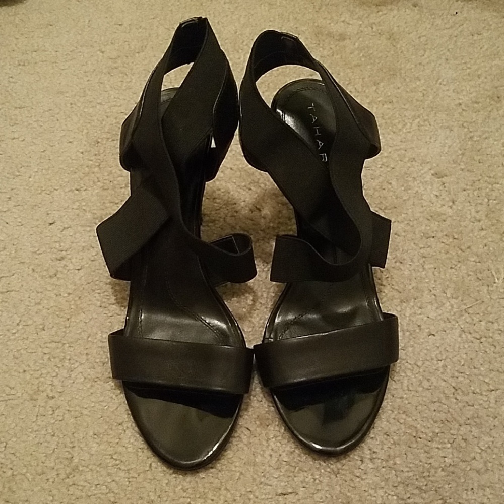 Tahari Heels